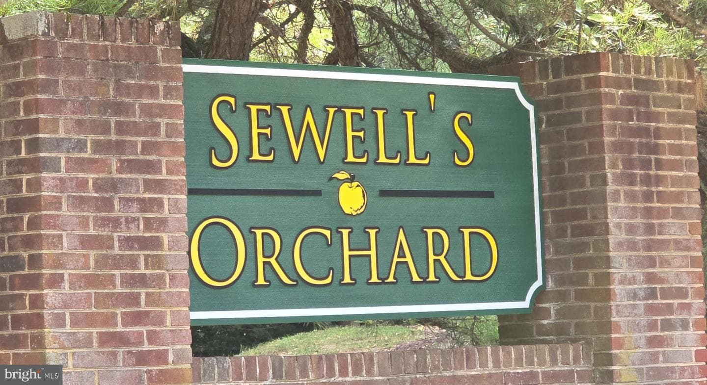6761 Sewells Orchard Drive photo 38