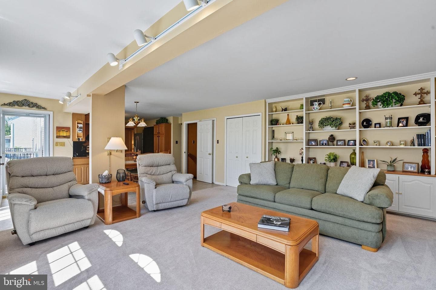 6761 Sewells Orchard Drive photo 7