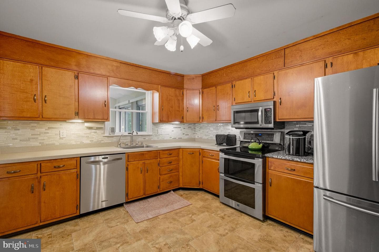 13750 Barberry Way photo 21