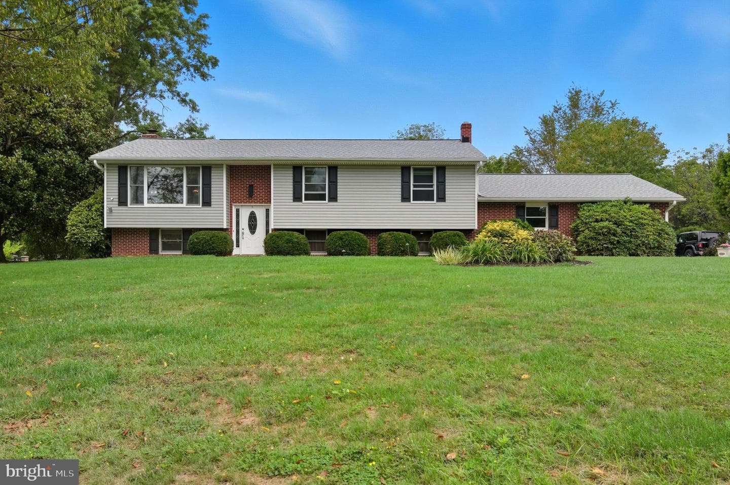 13750 Barberry Way photo 4