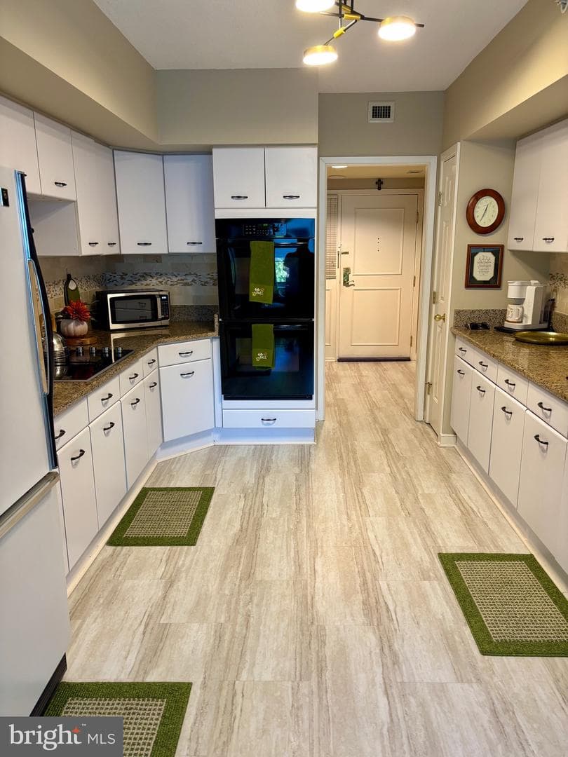 10001 Windstream Drive #707 photo 5