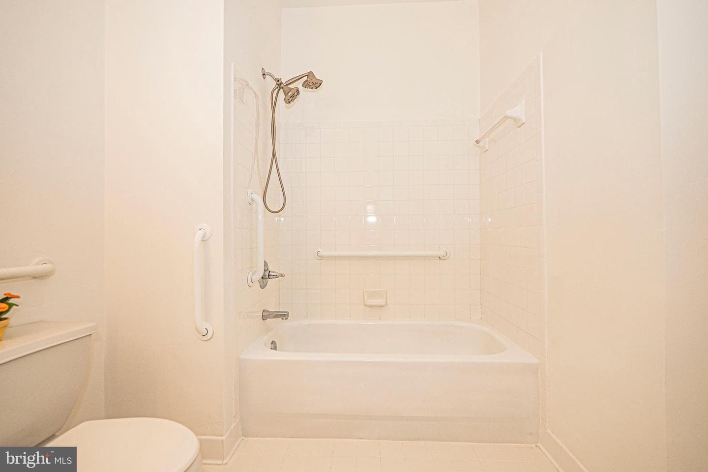 2115 Ganton Grn #g-106 photo 23