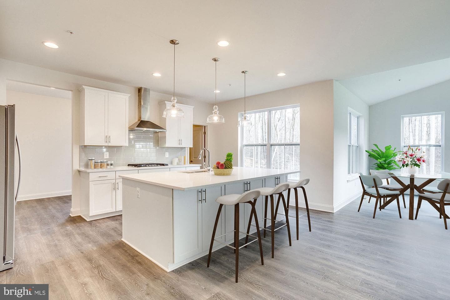 5540 Waterloo Road, Columbia