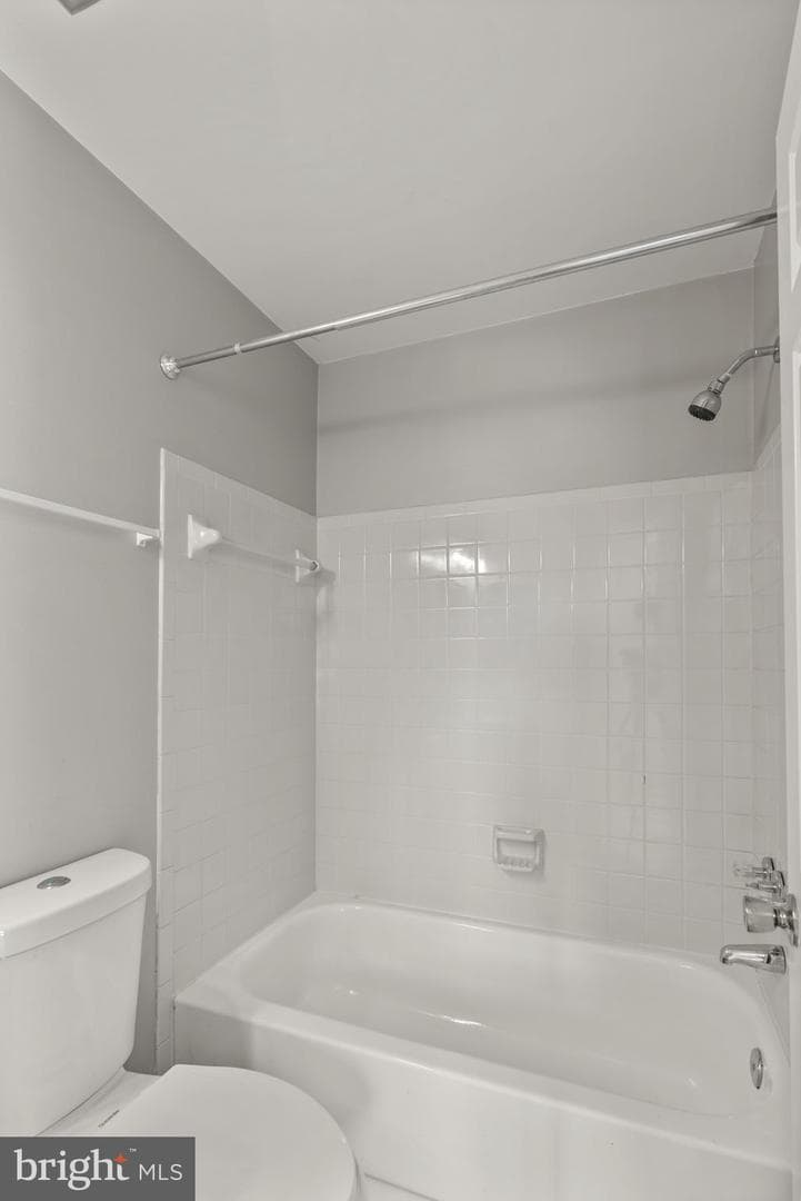 5877 Rowanberry Drive #b 36 photo 34