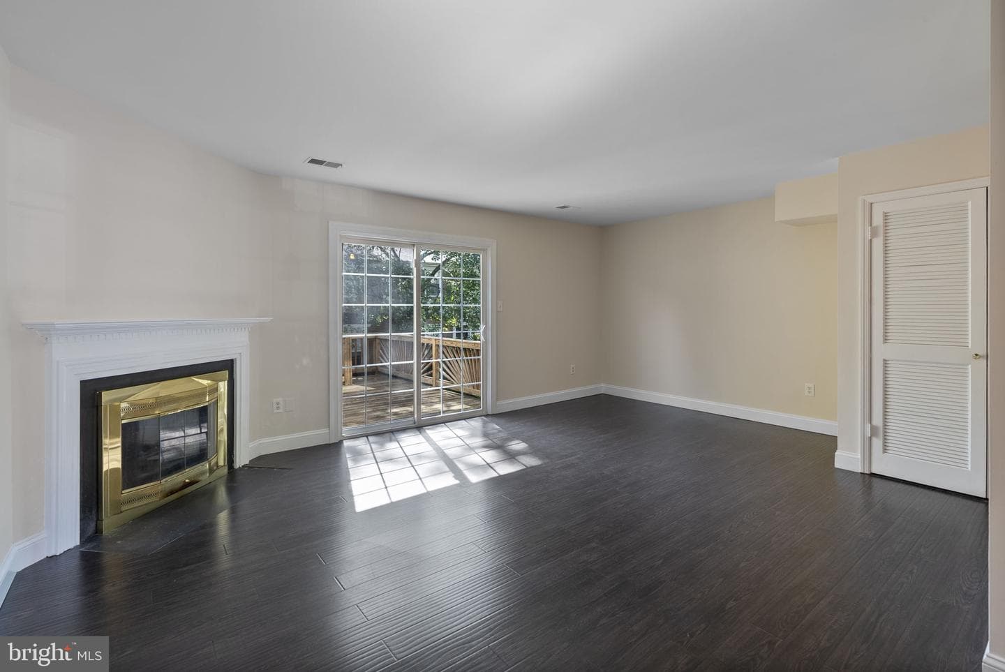 5877 Rowanberry Drive #b 36 photo 9