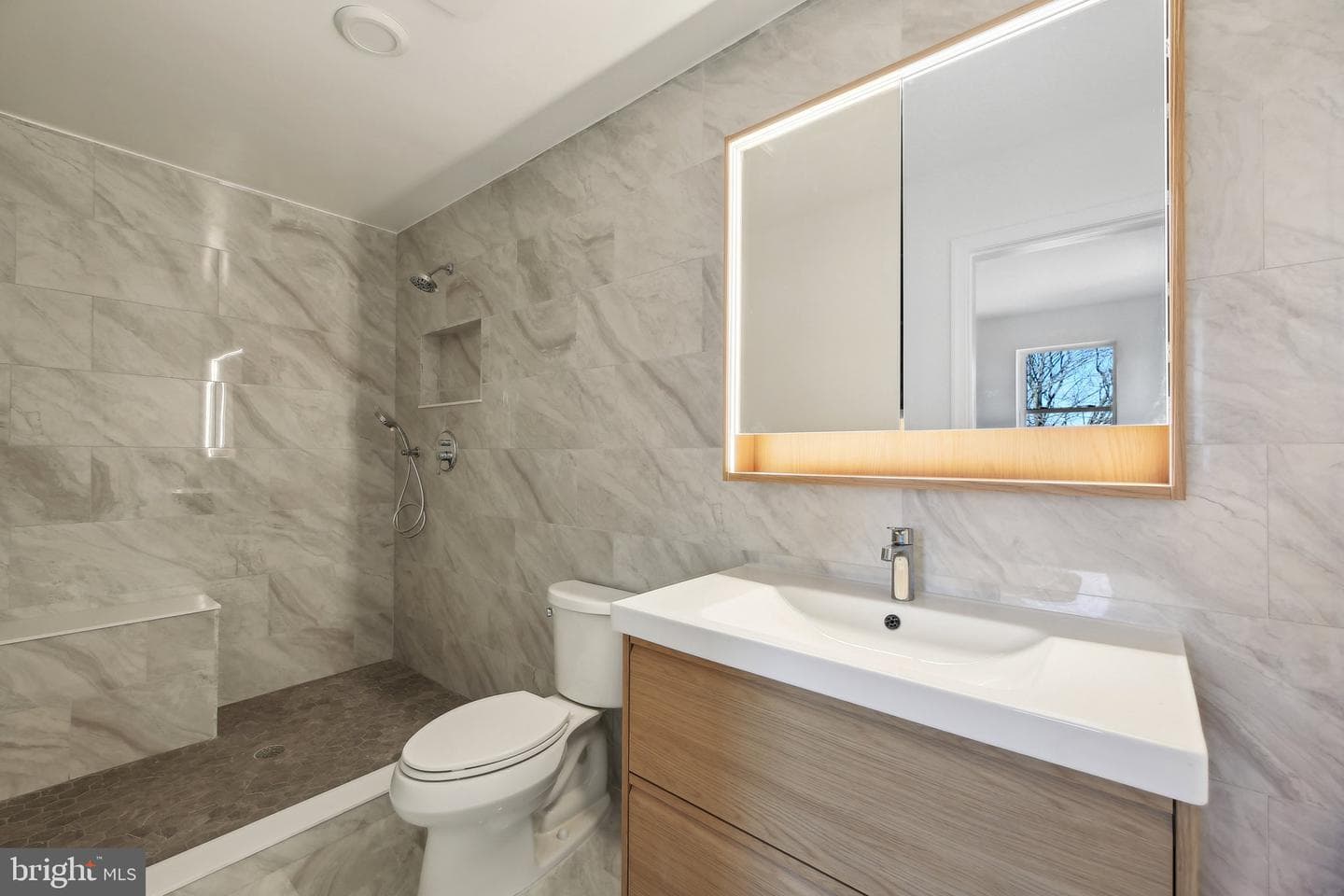 8325 Grove Angle Road photo 52