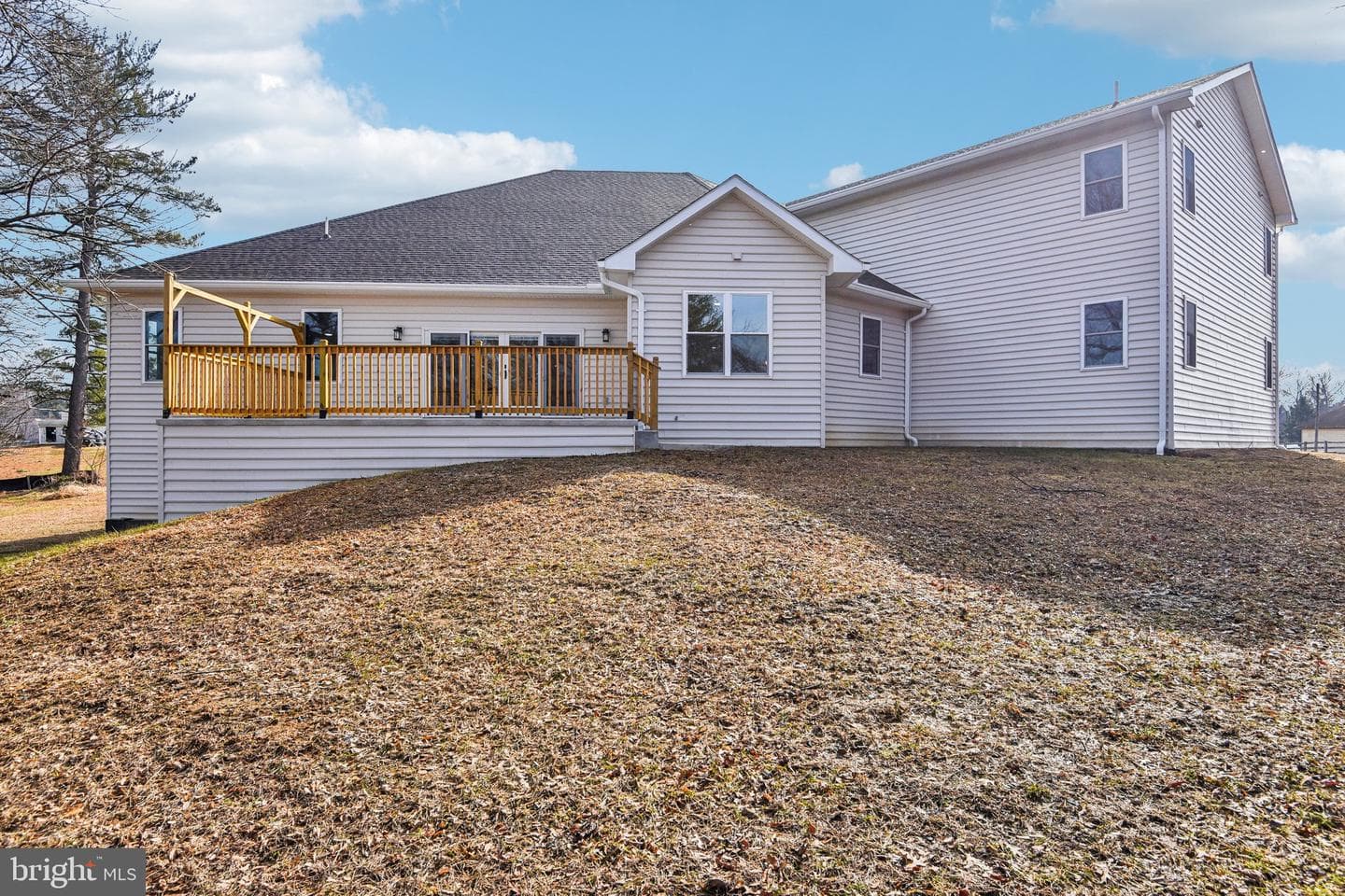 8325 Grove Angle Road photo 64