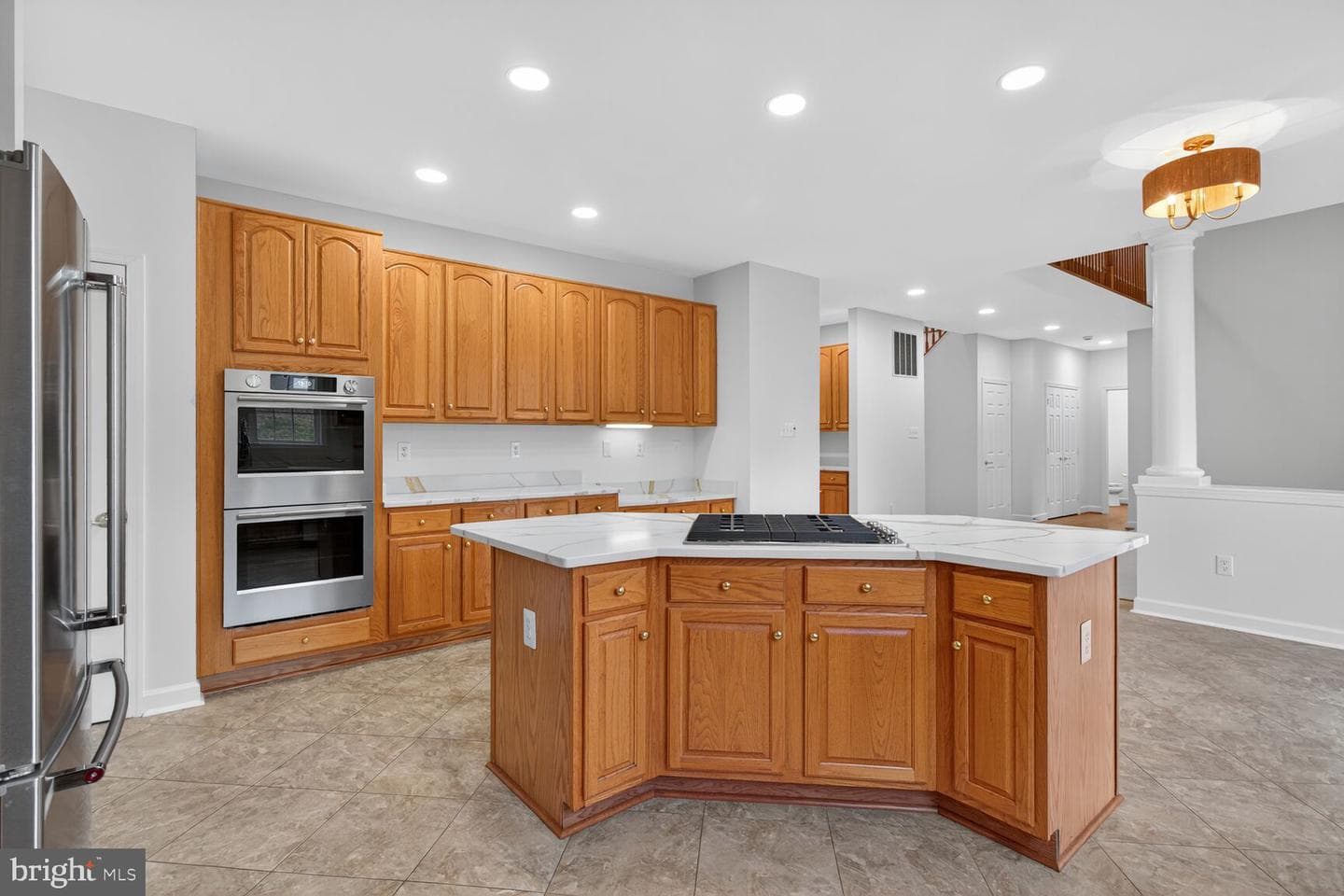 8369 Governor Grayson Way photo 17