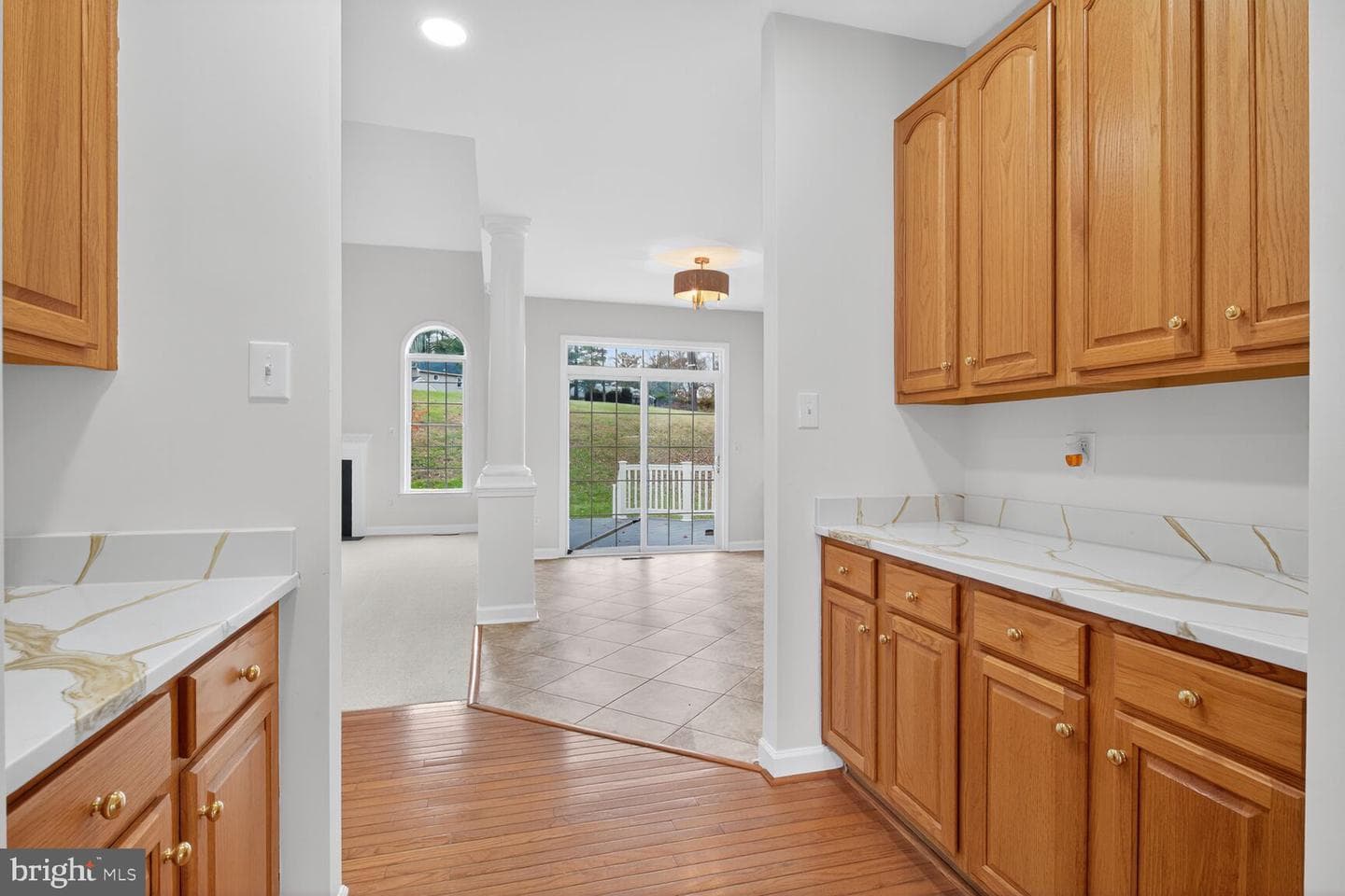 8369 Governor Grayson Way photo 9