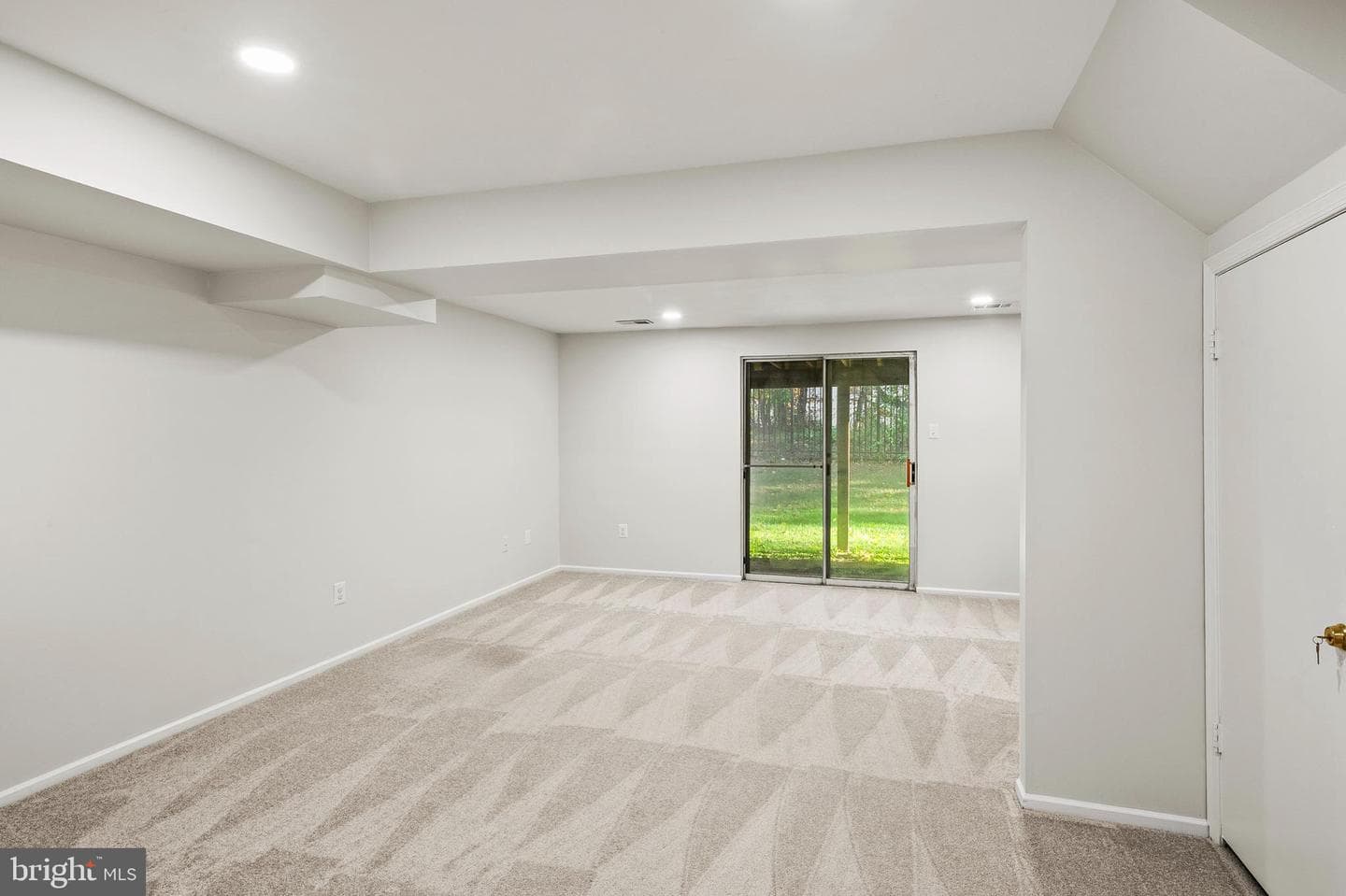 7000 Ducketts Lane SW #44-5 photo 27