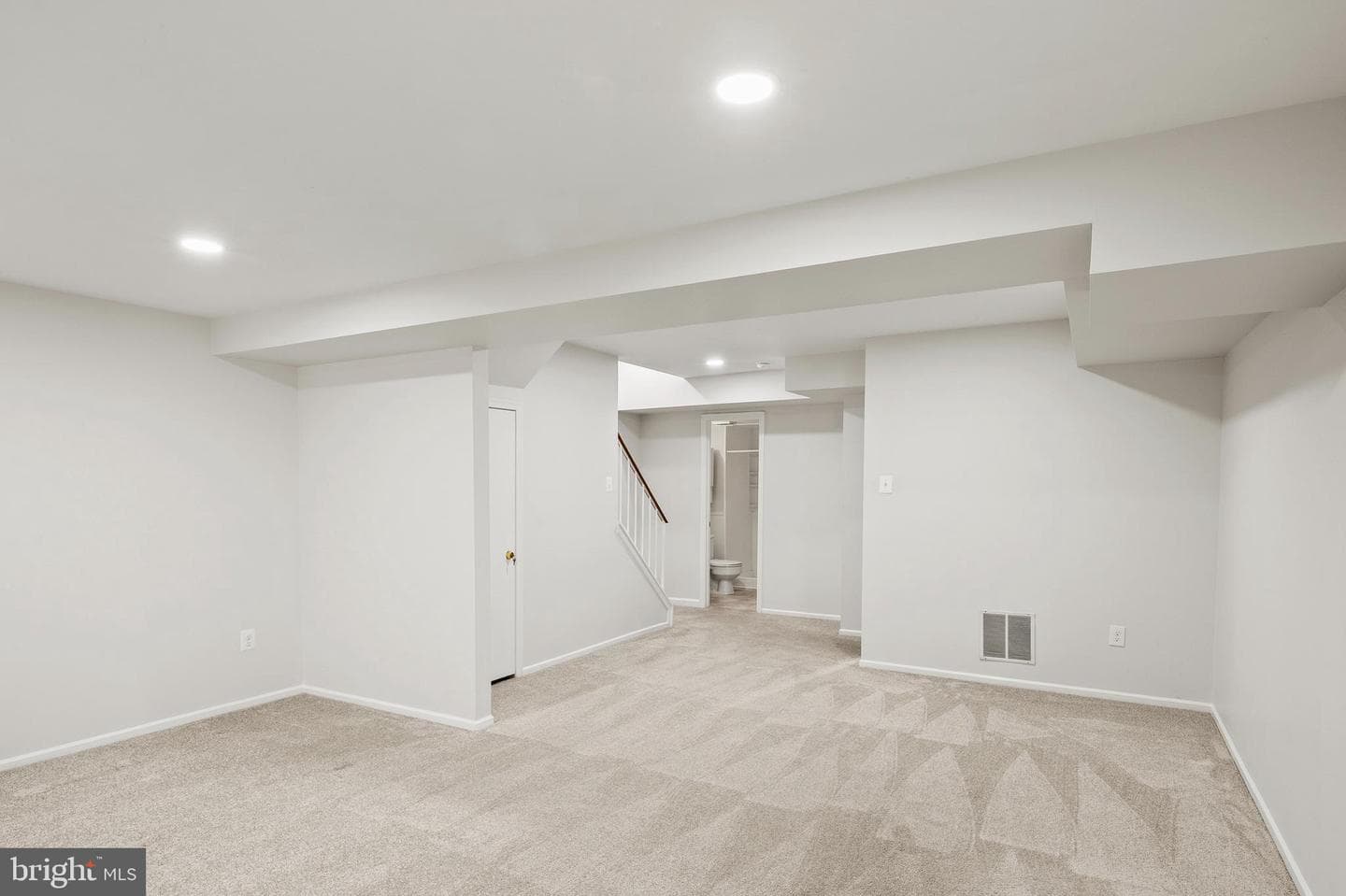 7000 Ducketts Lane SW #44-5 photo 29