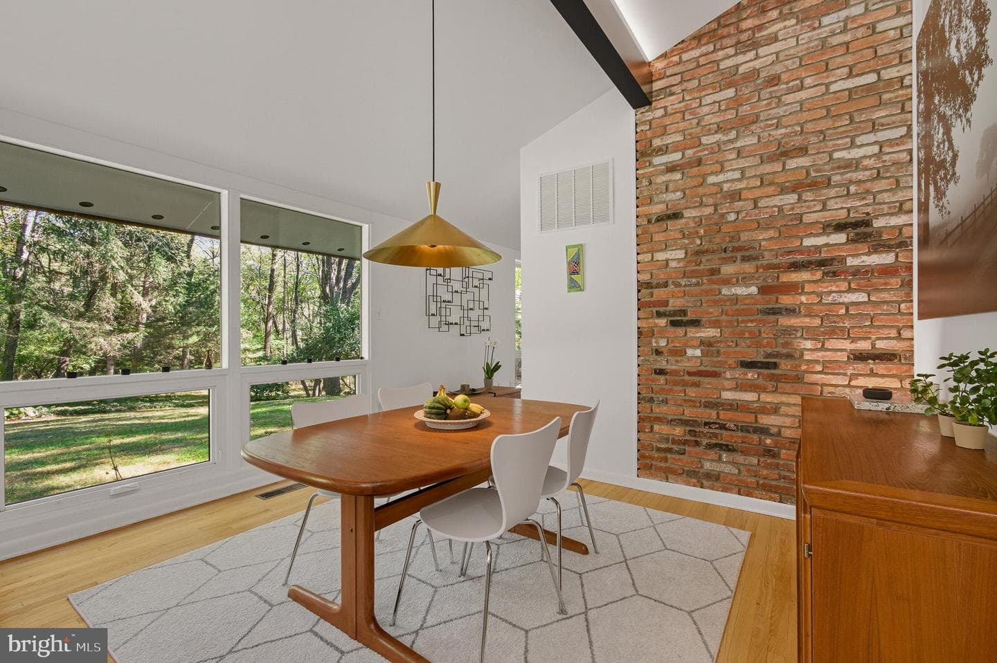 7145 Deer Valley Road photo 18