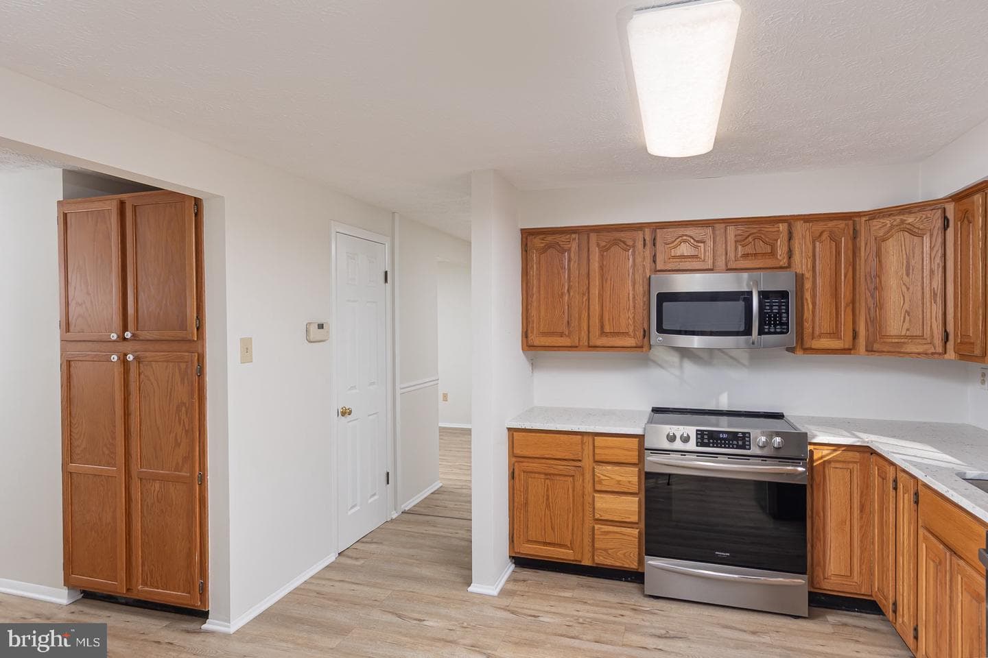 6321 Summercrest Drive photo 21