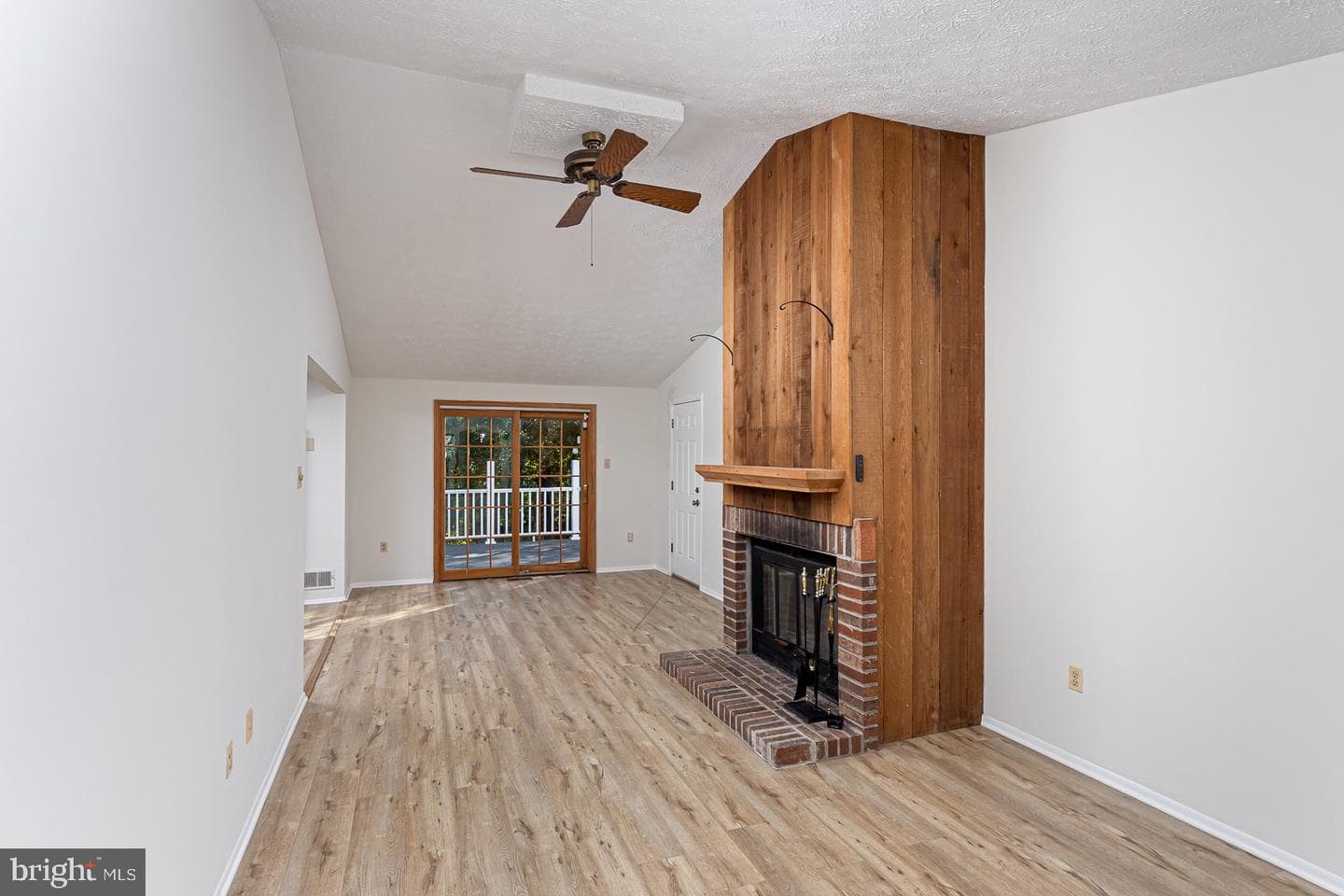 6321 Summercrest Drive photo 30