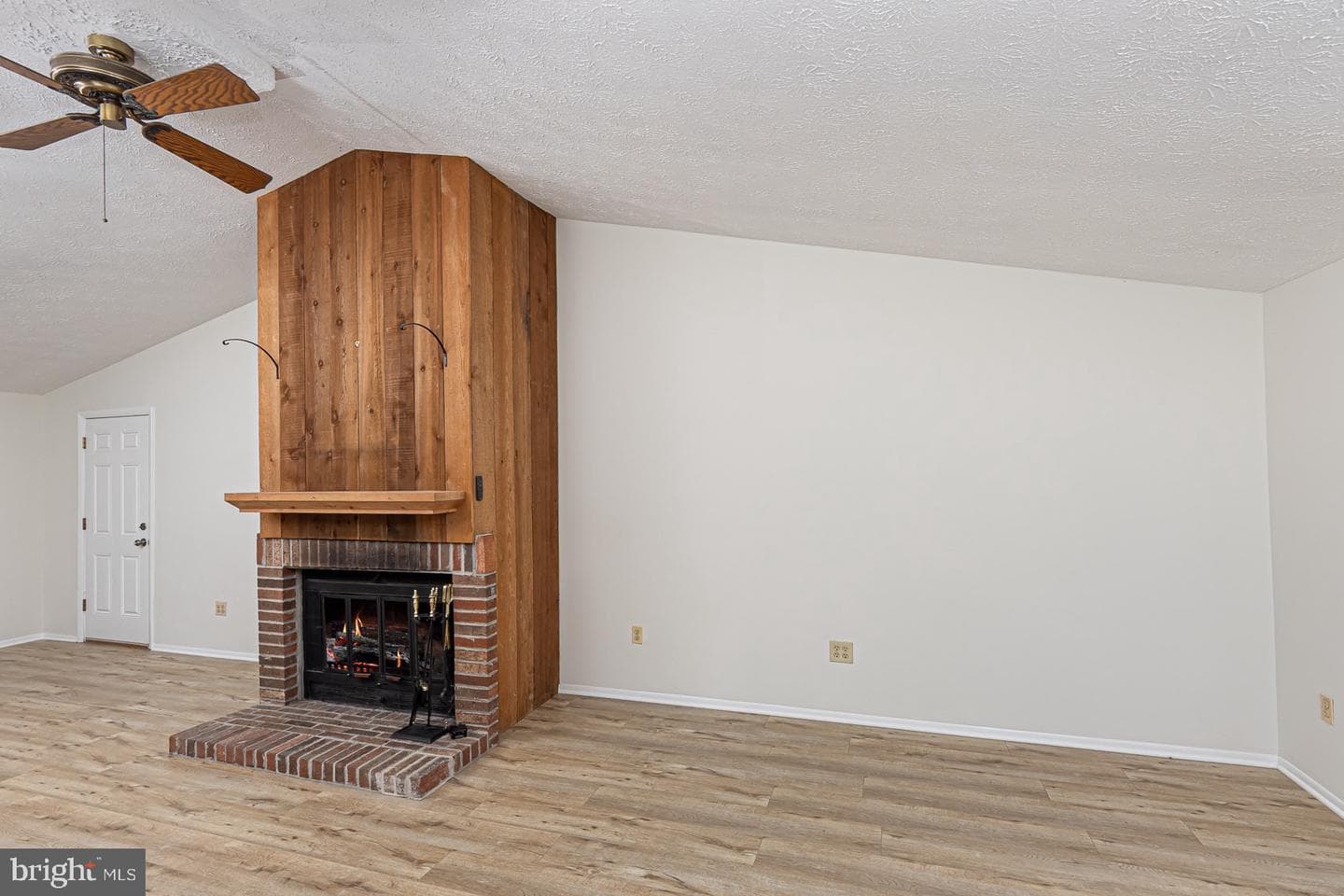 6321 Summercrest Drive photo 31