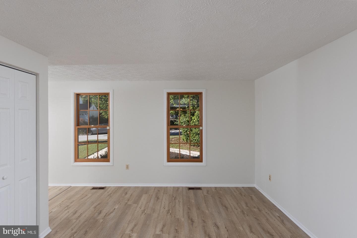 6321 Summercrest Drive photo 36