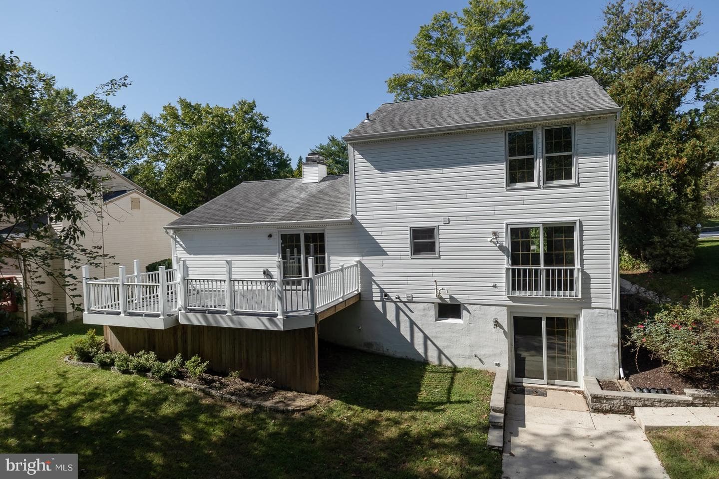 6321 Summercrest Drive photo 6