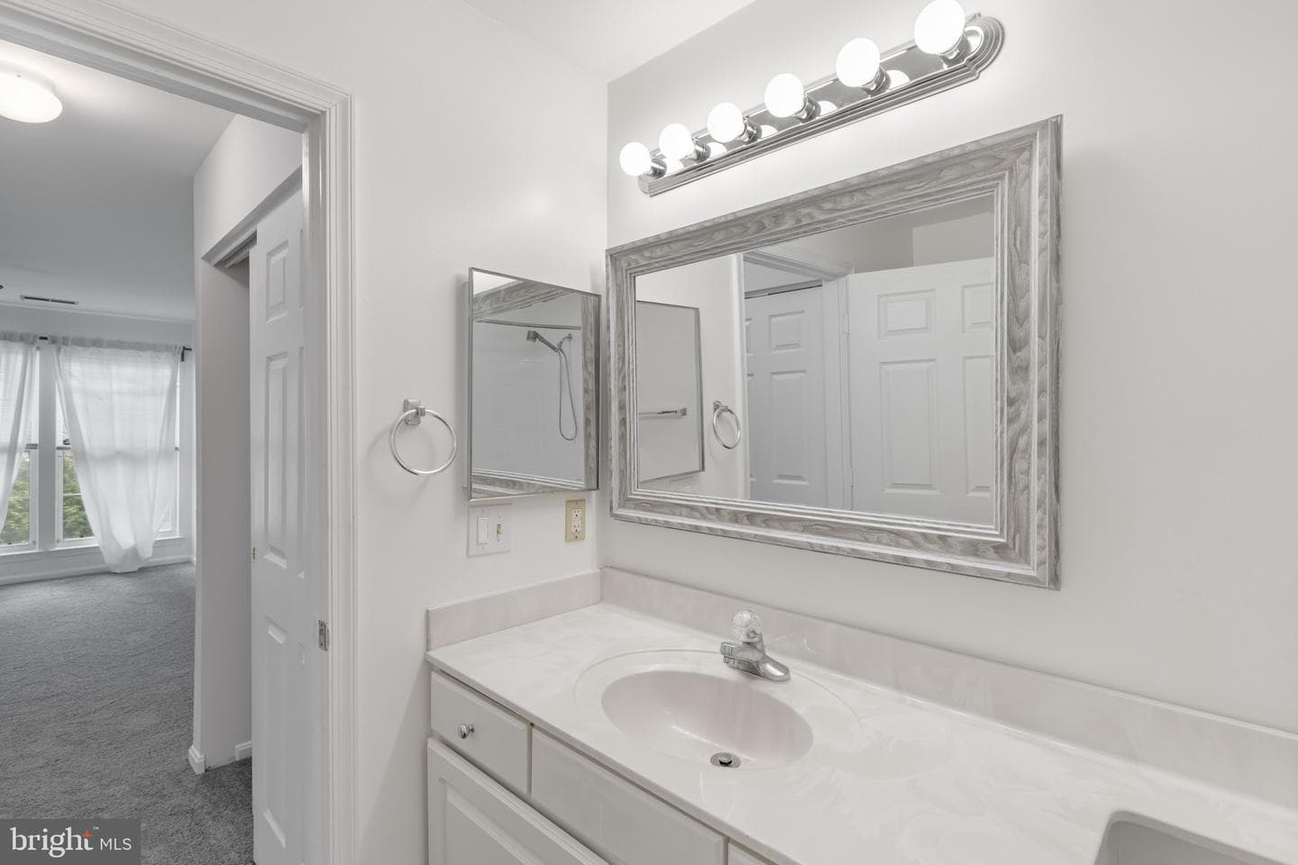5941 Millrace Court #d-101 photo 16