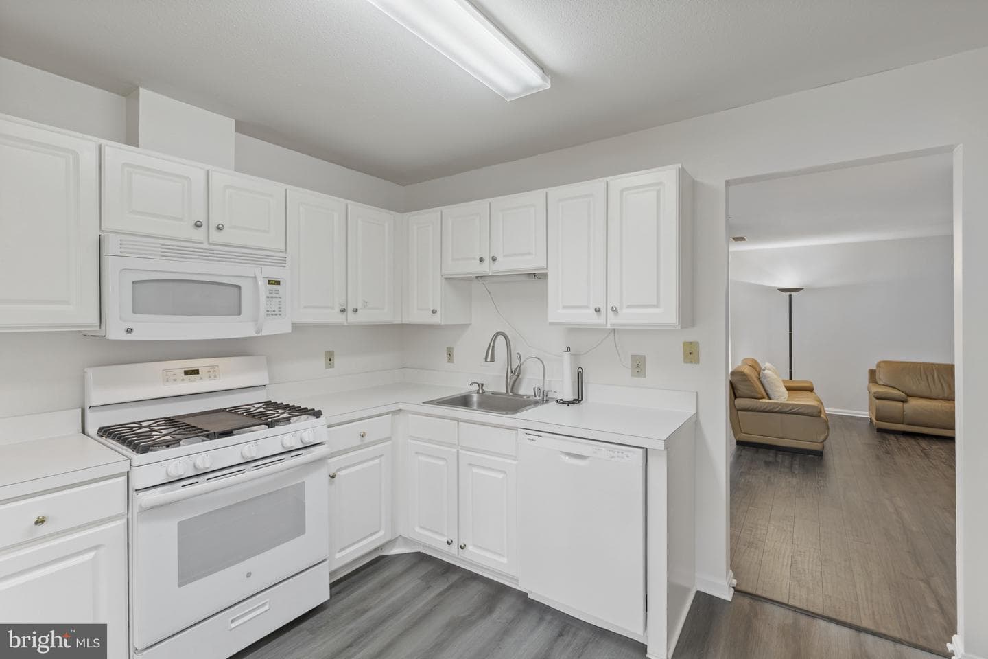 5941 Millrace Court #d-101 photo 9