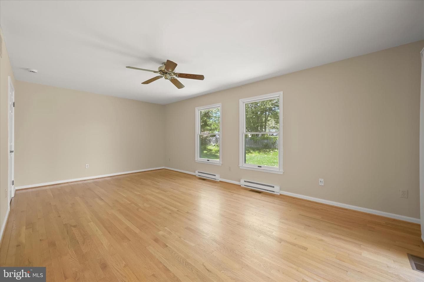 10228 Clubhouse Court photo 28