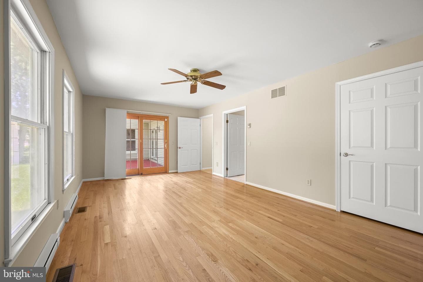 10228 Clubhouse Court photo 31