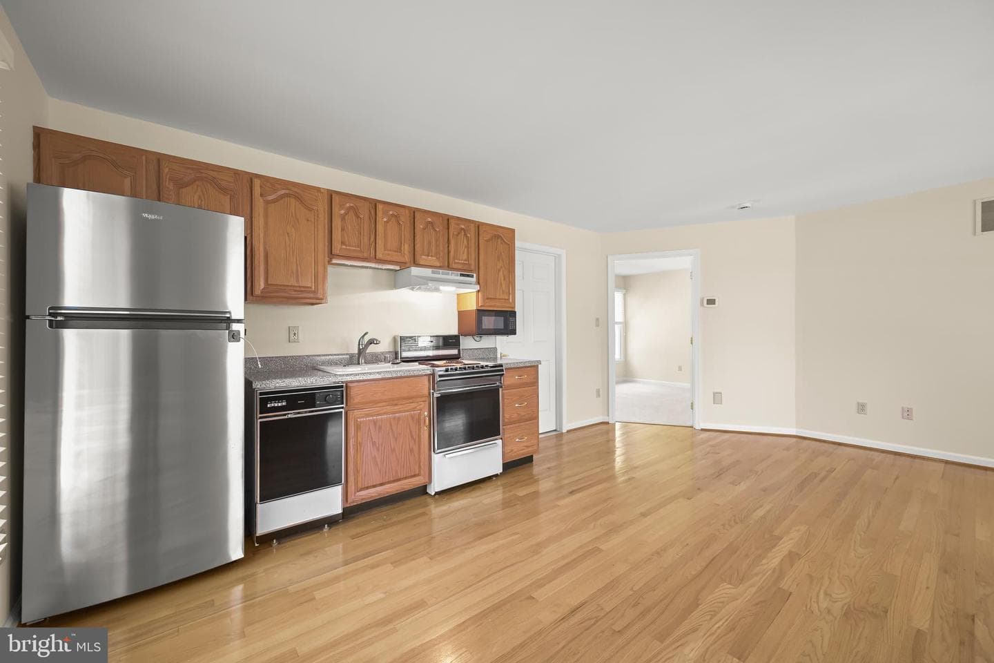 10228 Clubhouse Court photo 37