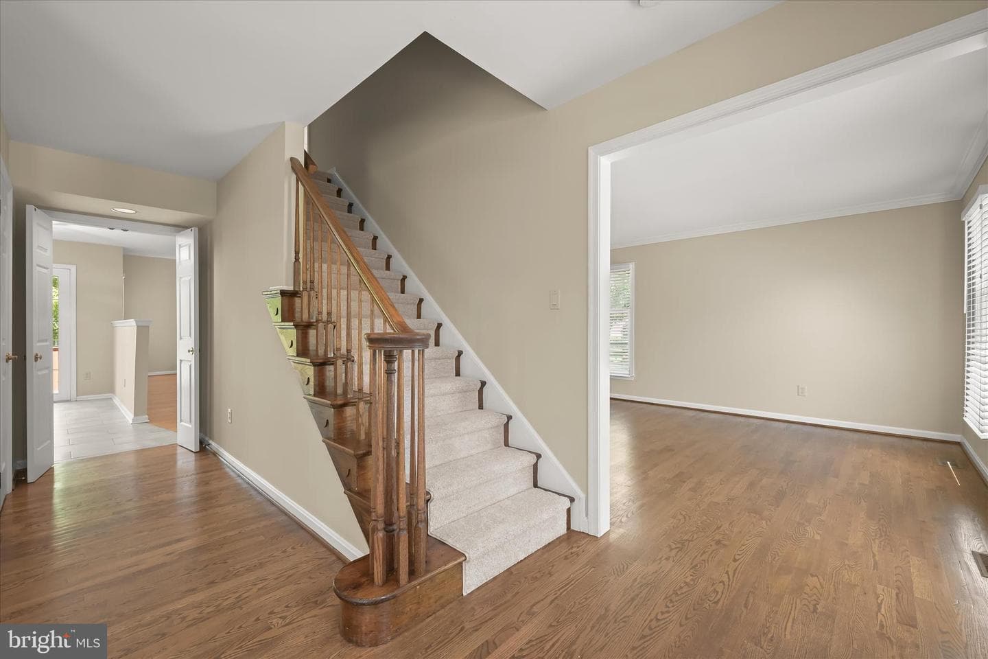 10228 Clubhouse Court photo 6