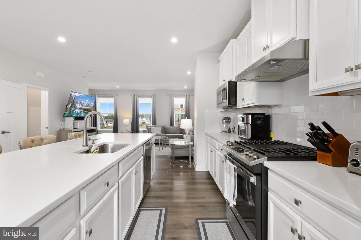 7302 Isabella Road photo 16