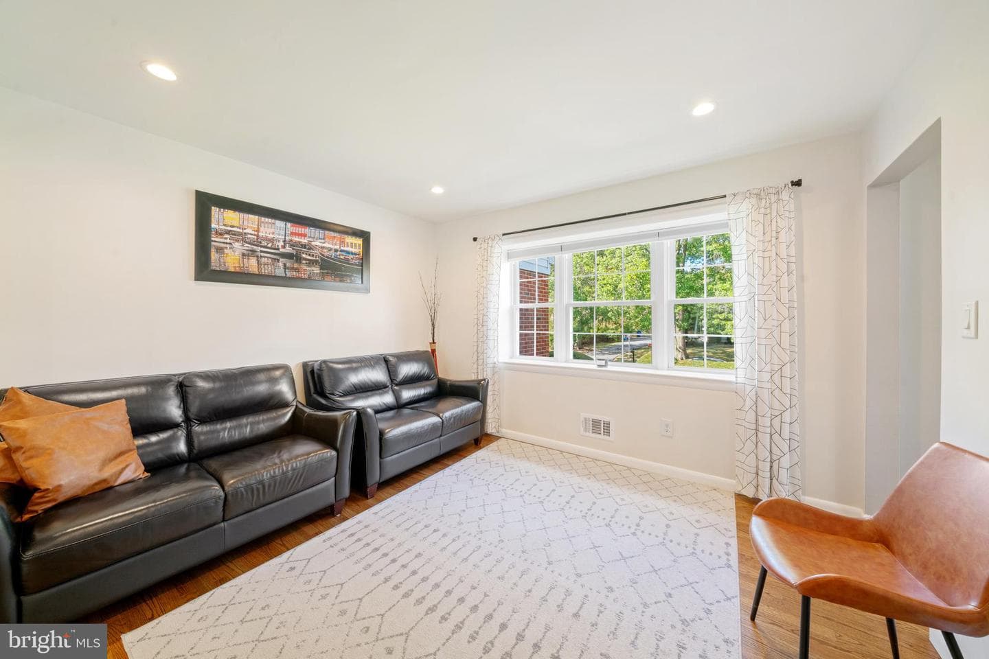 9313 Joey Drive photo 8