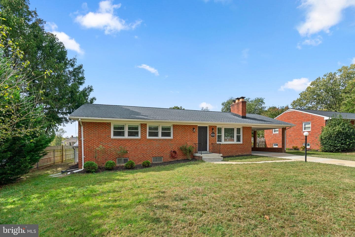 8334 Woodward Street photo 38