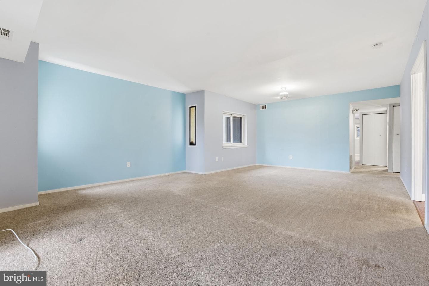 5661 Harpers Farm Road #f photo 12