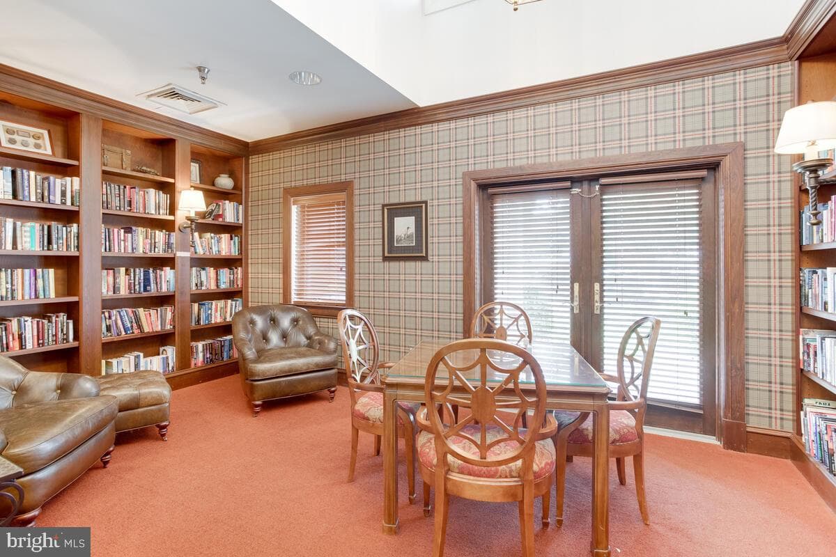 2550 Kensington Gardens #205 photo 42