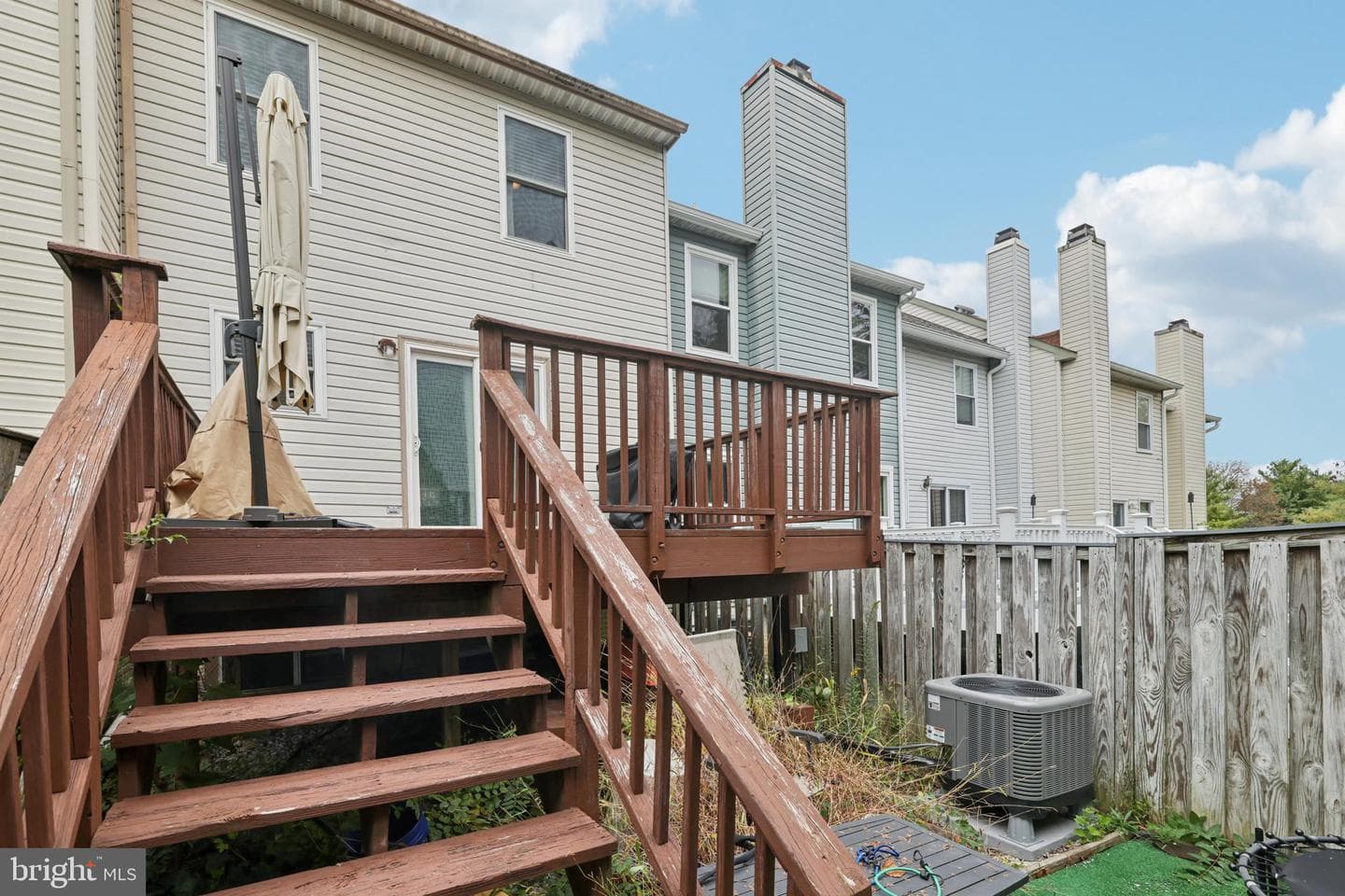 9609 Clocktower Lane photo 35
