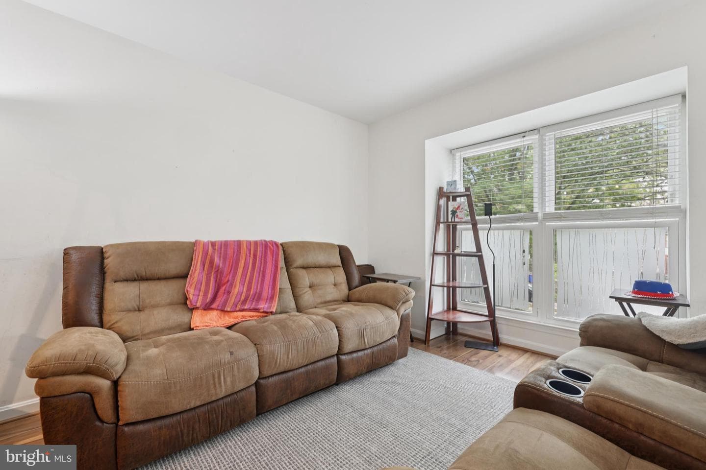 9609 Clocktower Lane photo 9