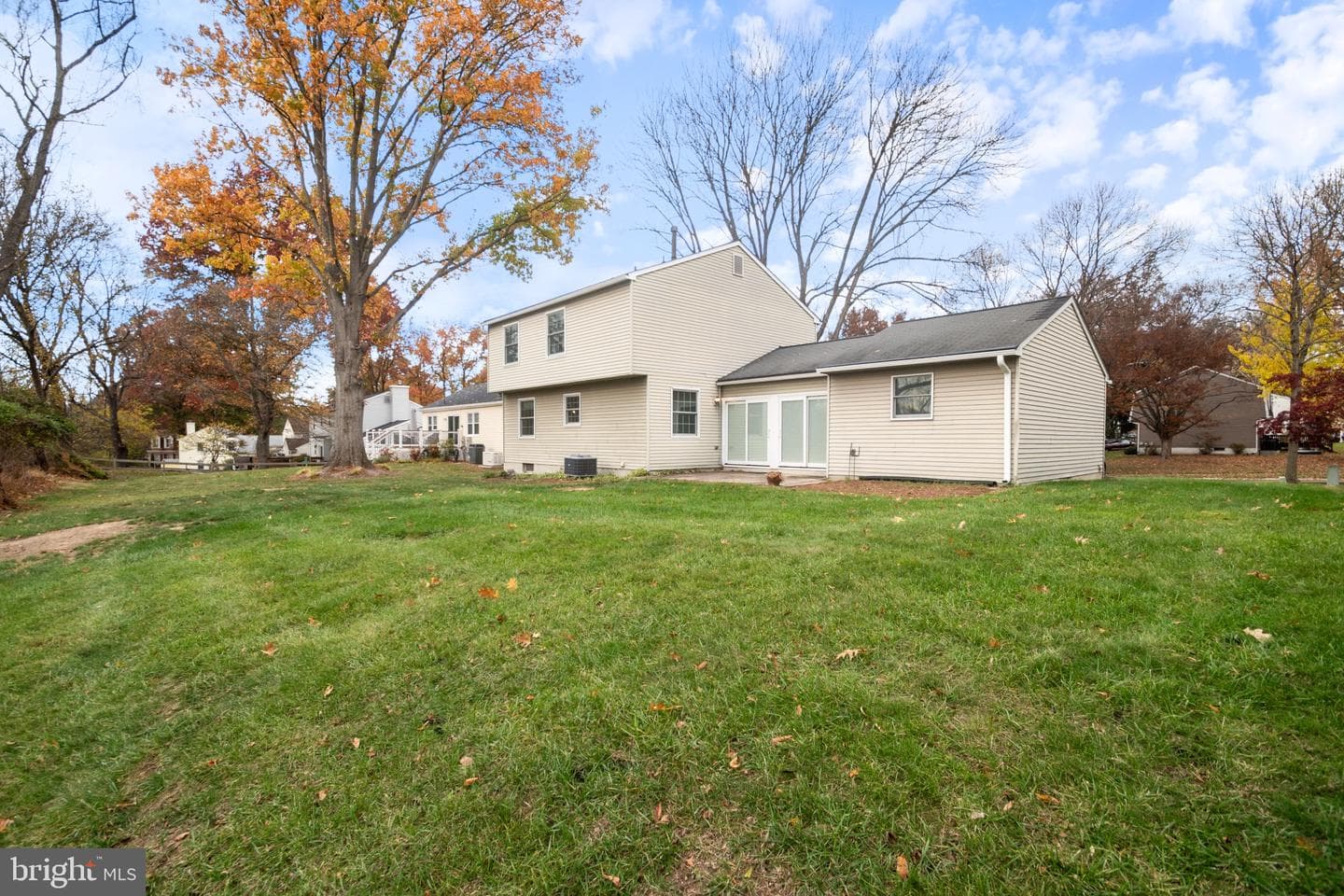5546 Phelps Luck Drive photo 29