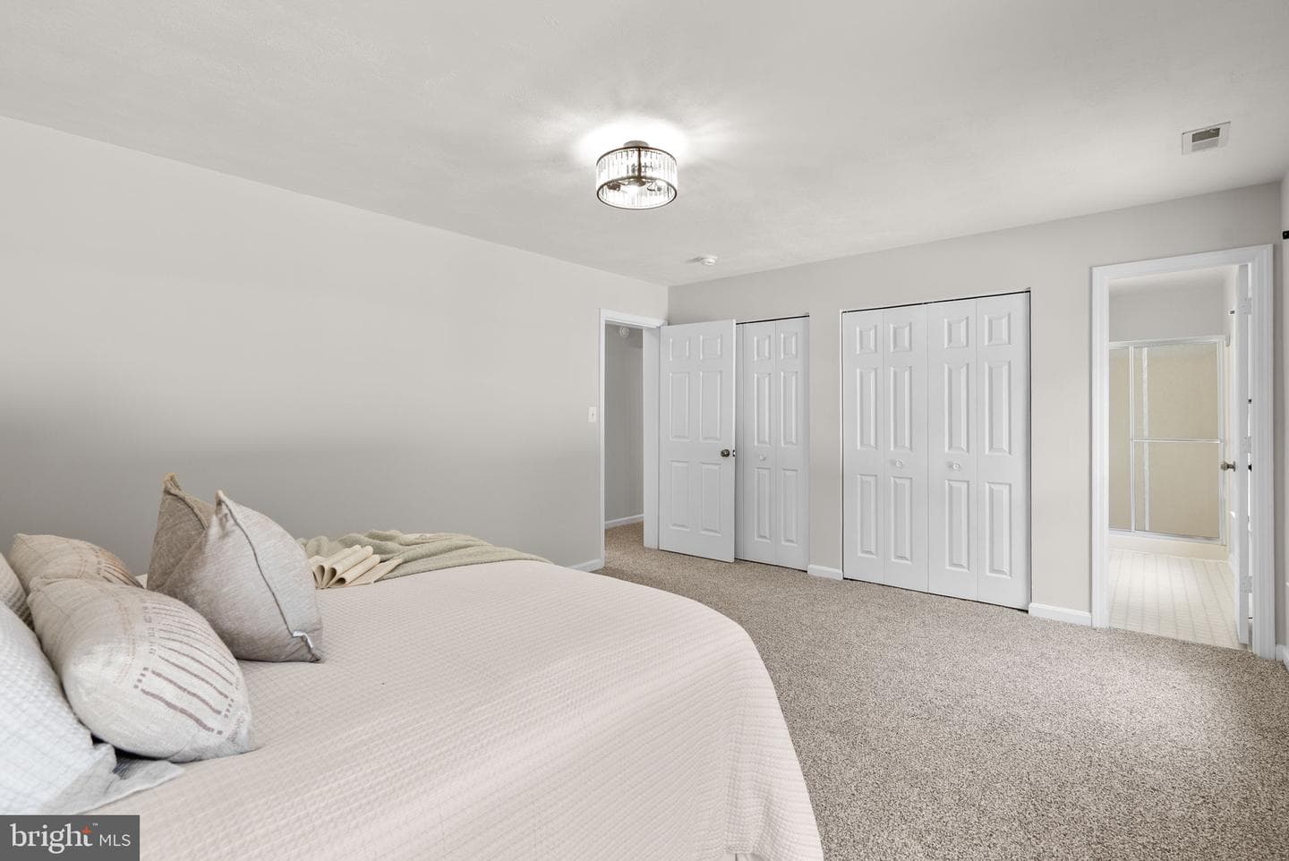 6477 Woodland Forest Drive photo 22