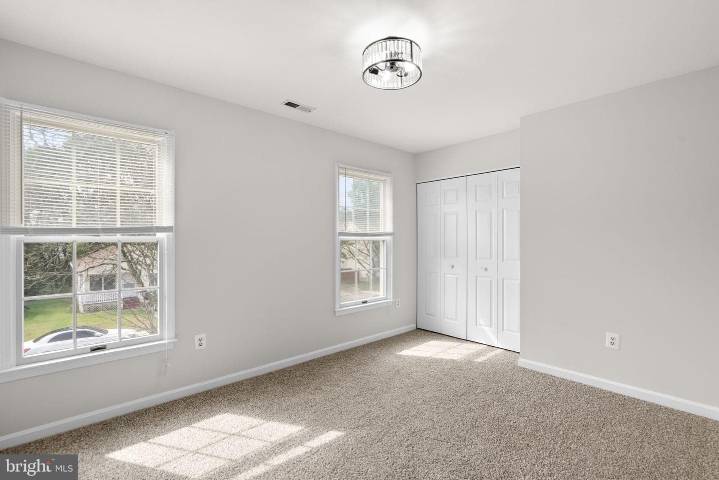 6477 Woodland Forest Drive photo 27