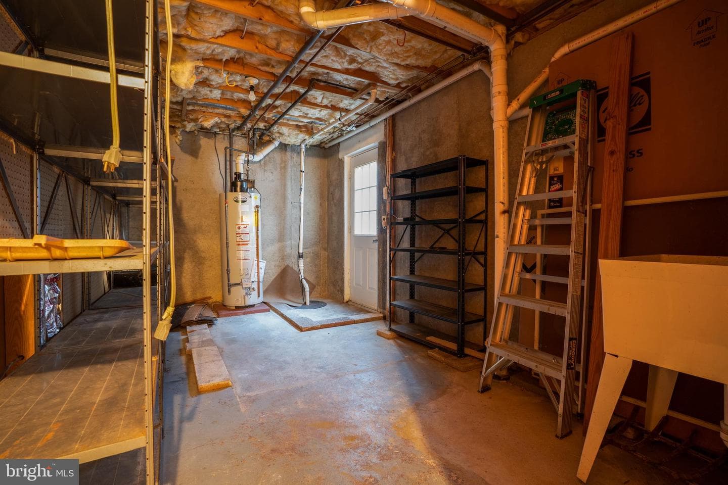 9051 Billow Row photo 37