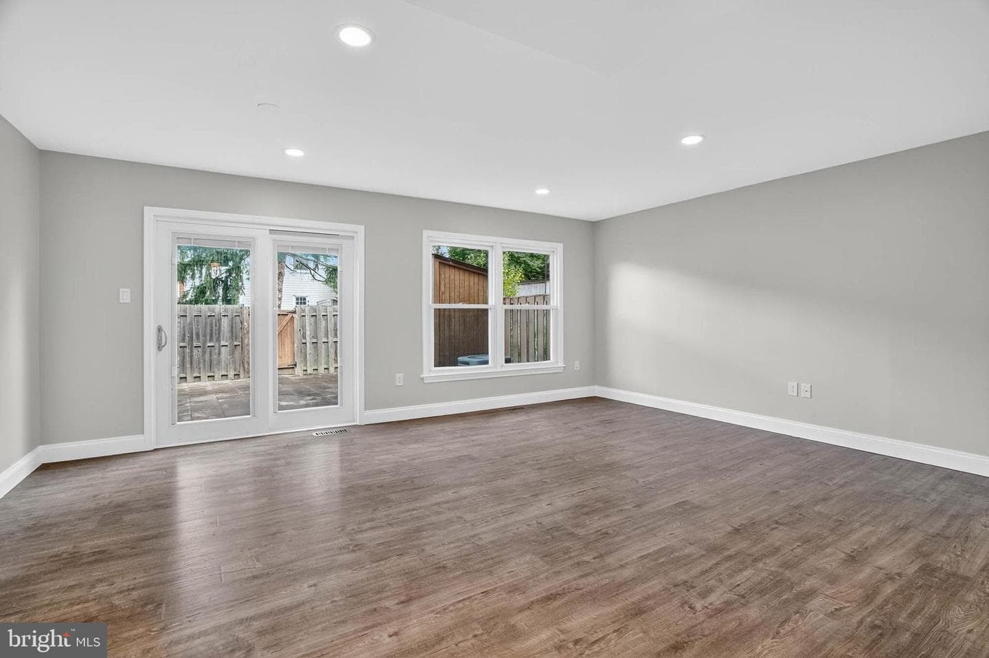 5633 Gulfstream Row photo 11