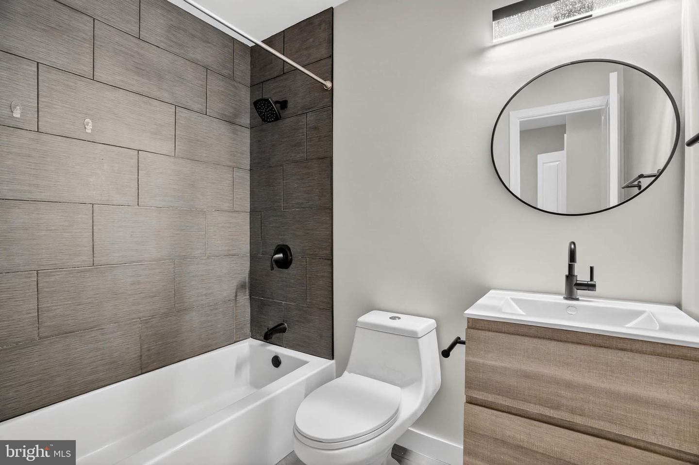 5633 Gulfstream Row photo 25
