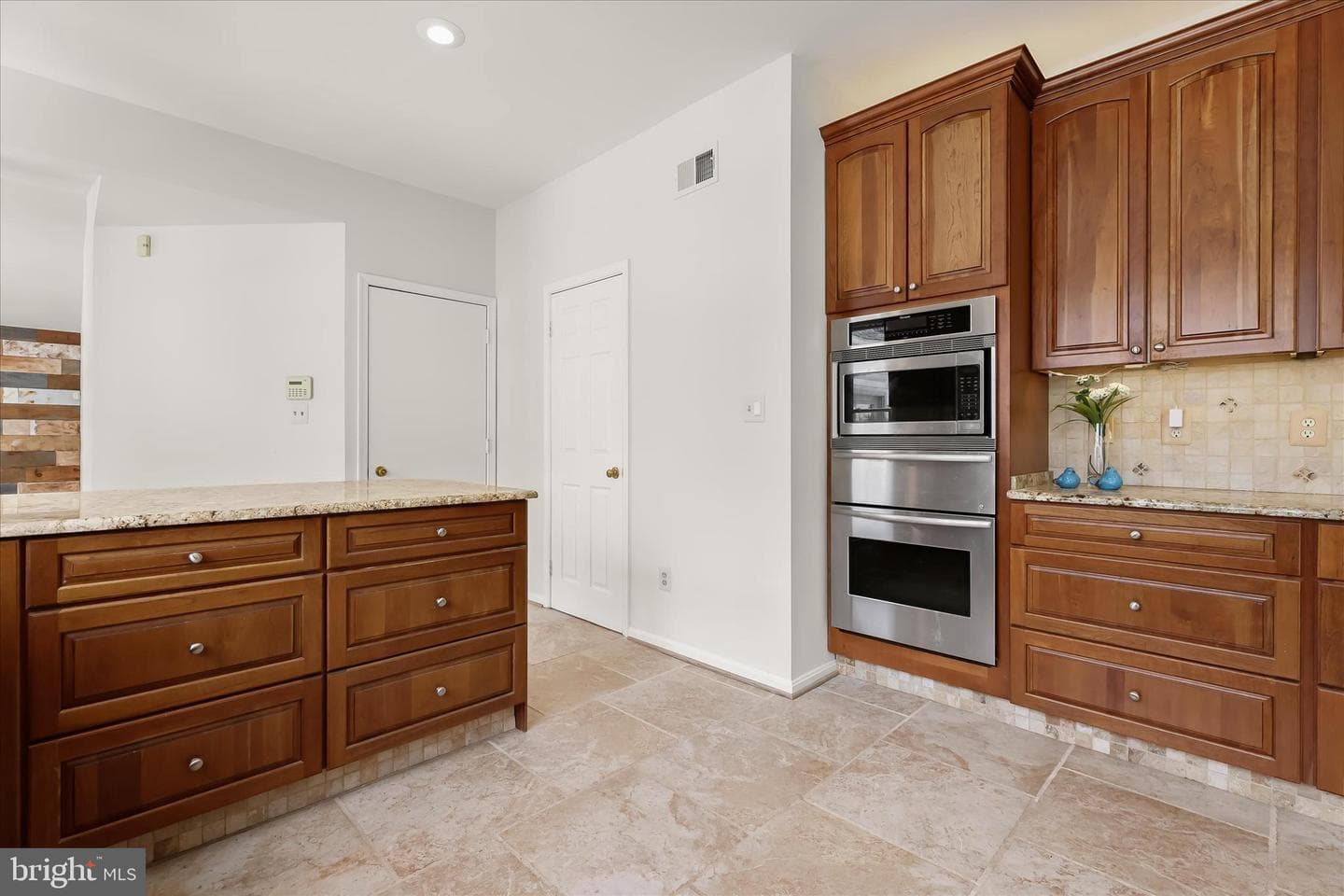 9603 Sparrow Court photo 27