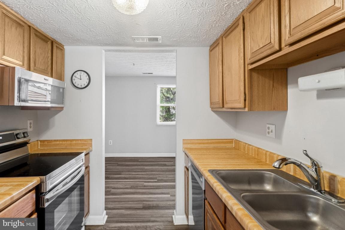 10624 Whiterock Court photo 10