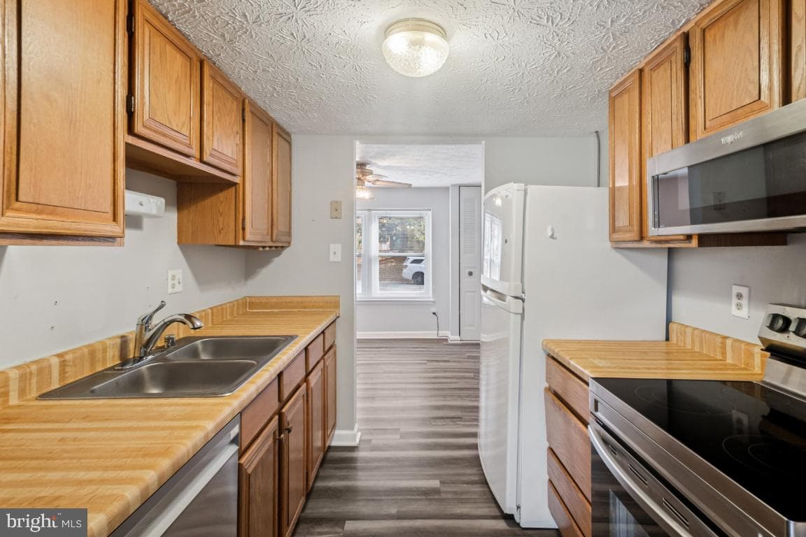 10624 Whiterock Court photo 11