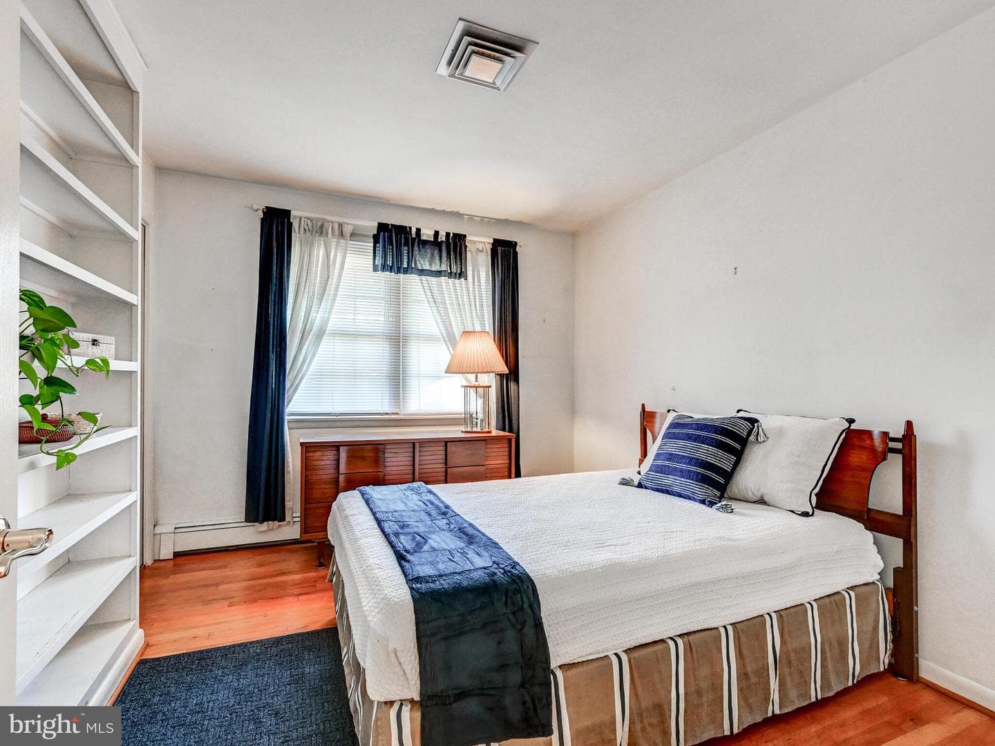 10205 Cabery photo 22
