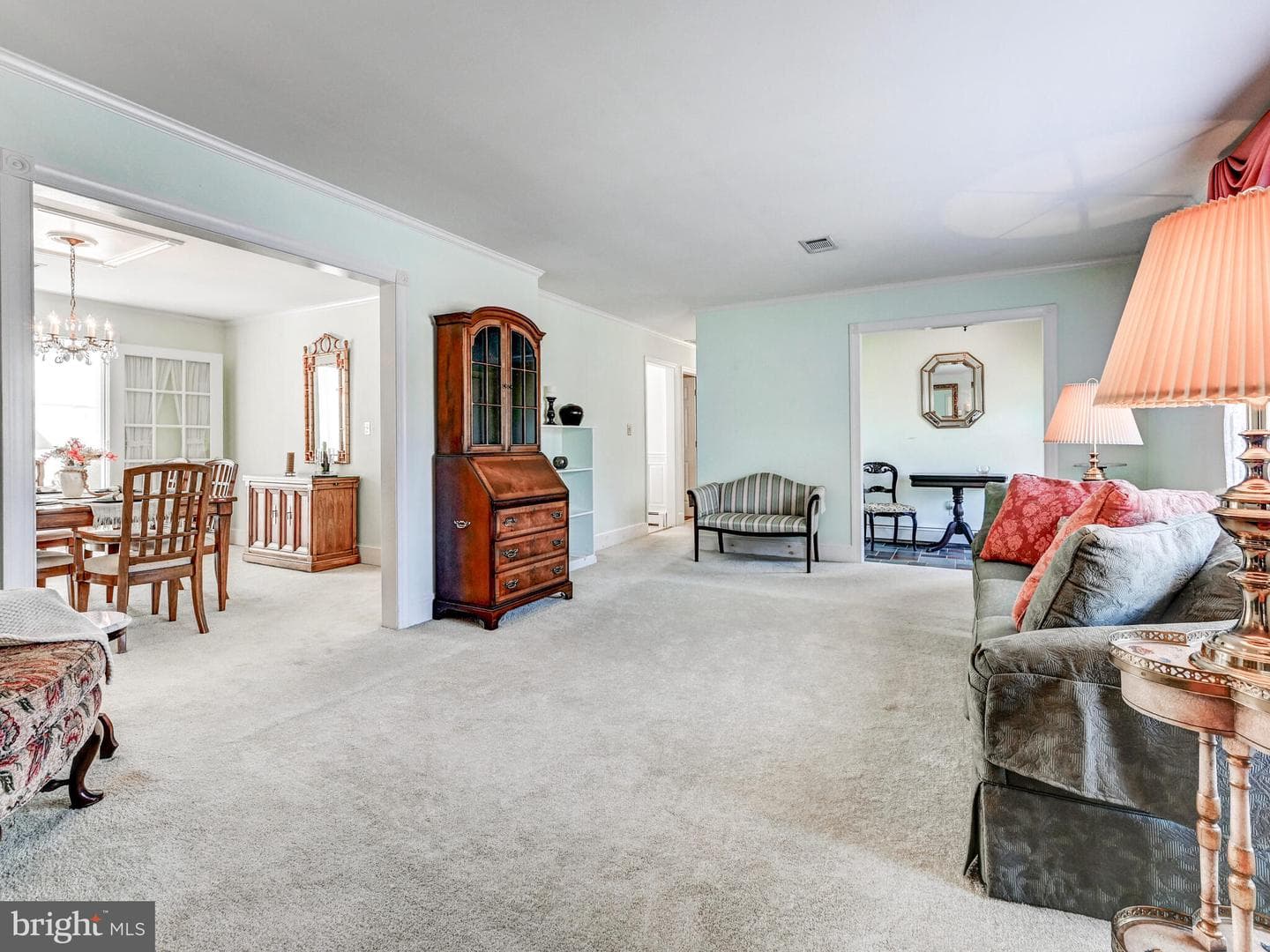 10205 Cabery photo 7