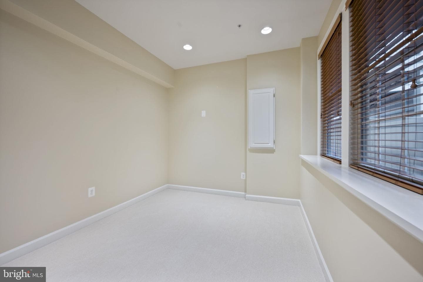 8976 Tawes Street photo 11