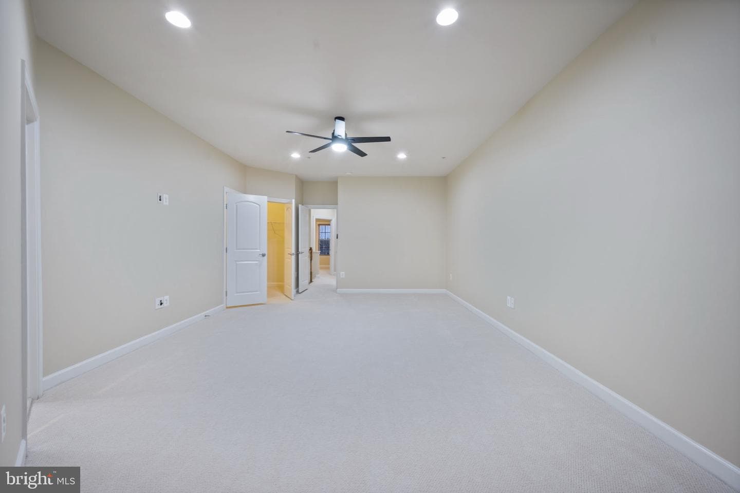 8976 Tawes Street photo 37