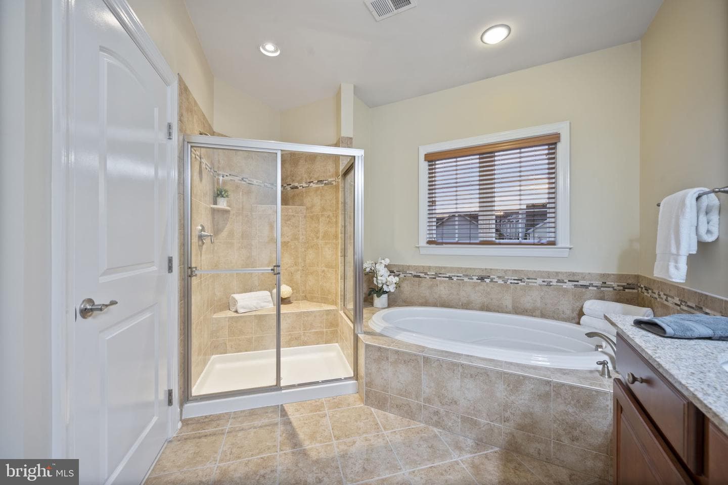 8976 Tawes Street photo 38
