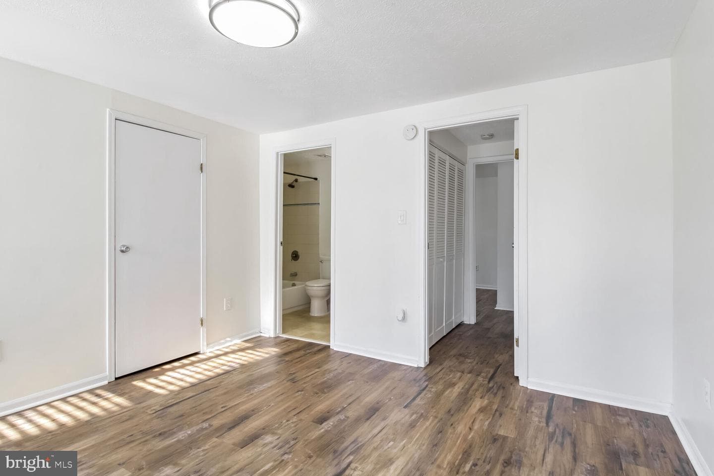 5964 Watch Chain Way #12-102 photo 14