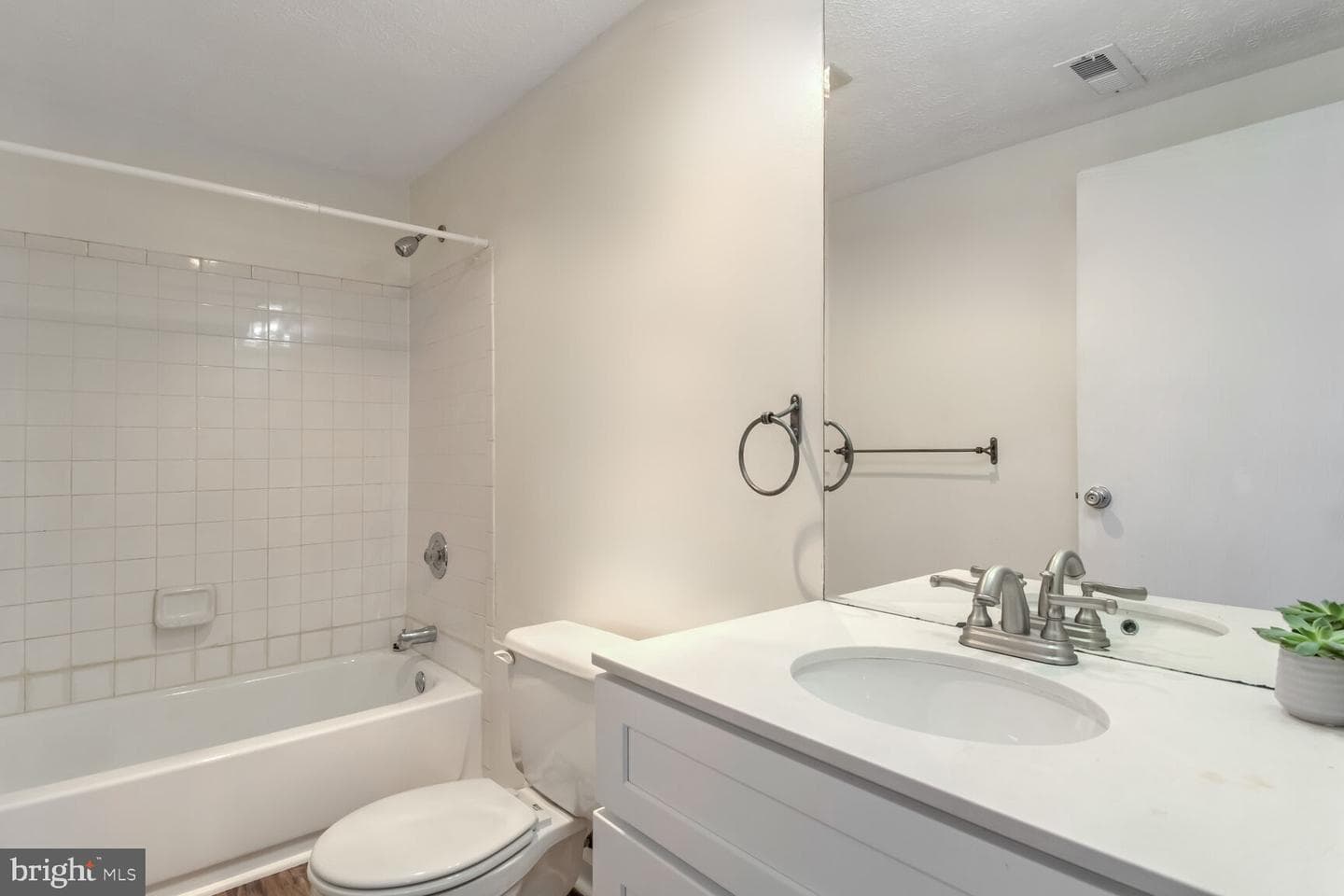 5964 Watch Chain Way #12-102 photo 15